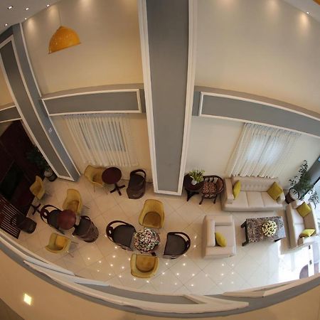 Hotel Tirago Addis Ababa Bagian luar foto